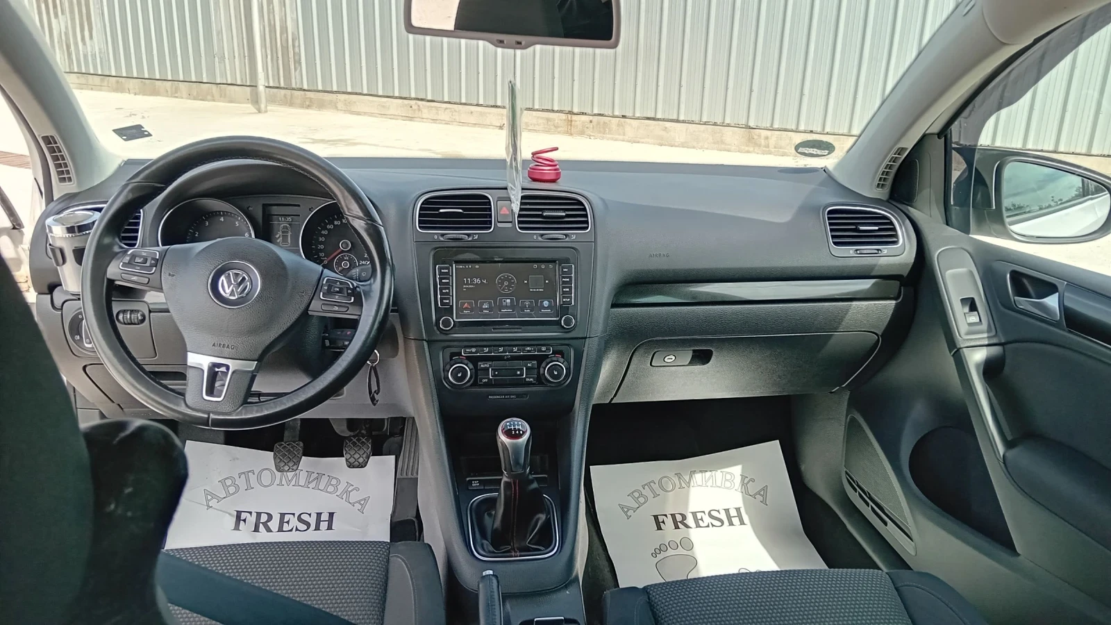 VW Golf 1.8 TSI , снимка 9 - Автомобили и джипове - 54256688