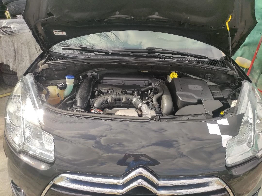 Citroen DS3 1.6/155кс Швейцария, снимка 7 - Автомобили и джипове - 54347083