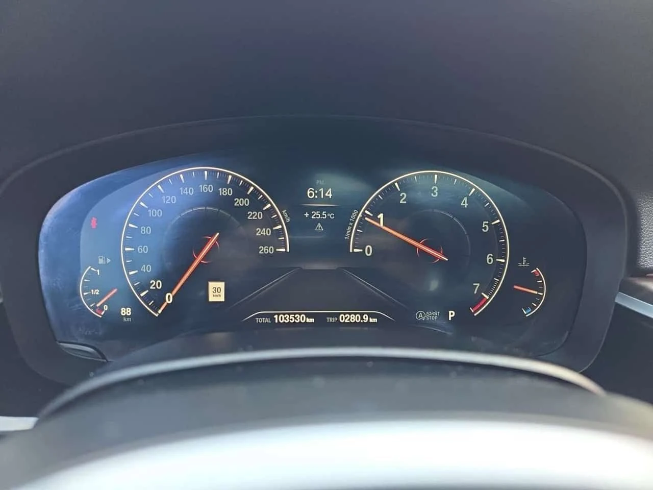 BMW 530 * xDrive * CARFAX * ЦЕНА ДО БГ, снимка 11 - Автомобили и джипове - 54370132