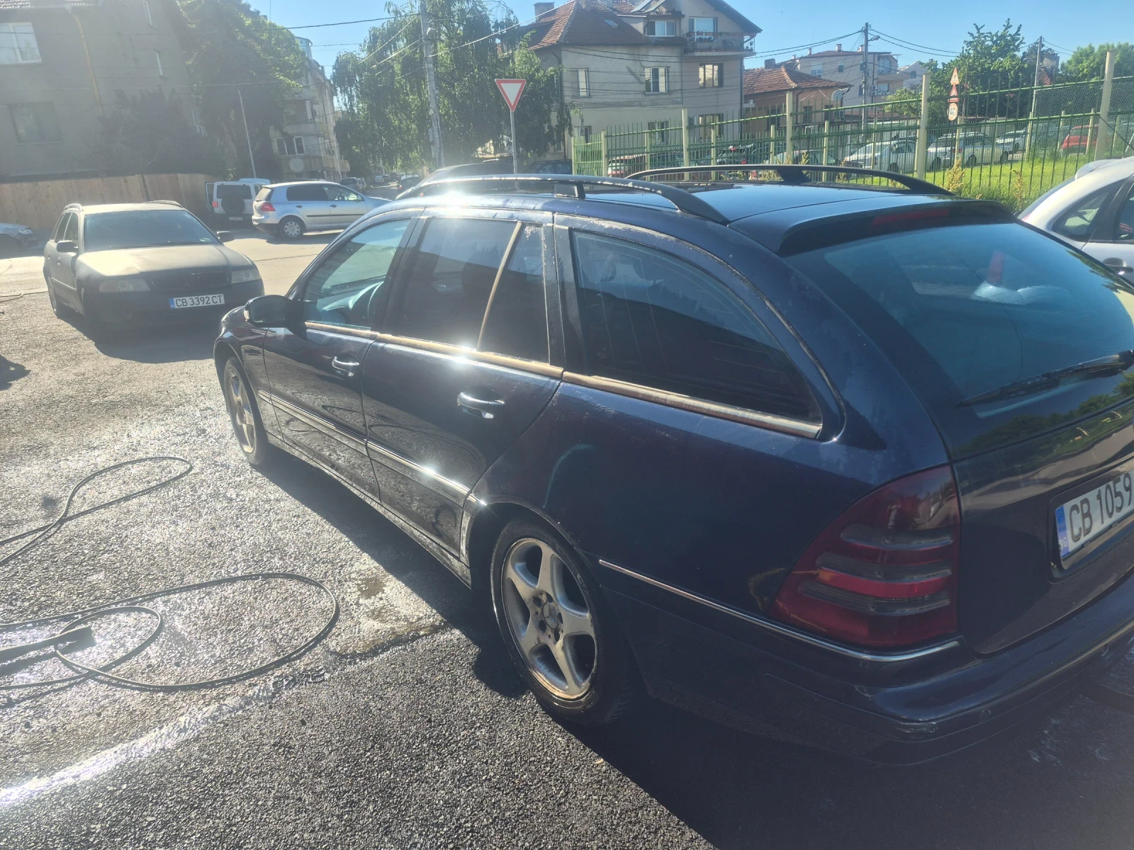 Mercedes-Benz C 220, снимка 7 - Автомобили и джипове - 54728170