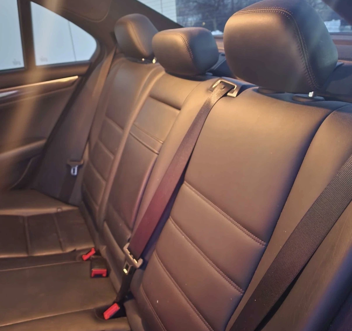 Mercedes-Benz C 63 AMG EDITION 507 * SEDAN * CARFAX * , снимка 7 - Автомобили и джипове - 54834299