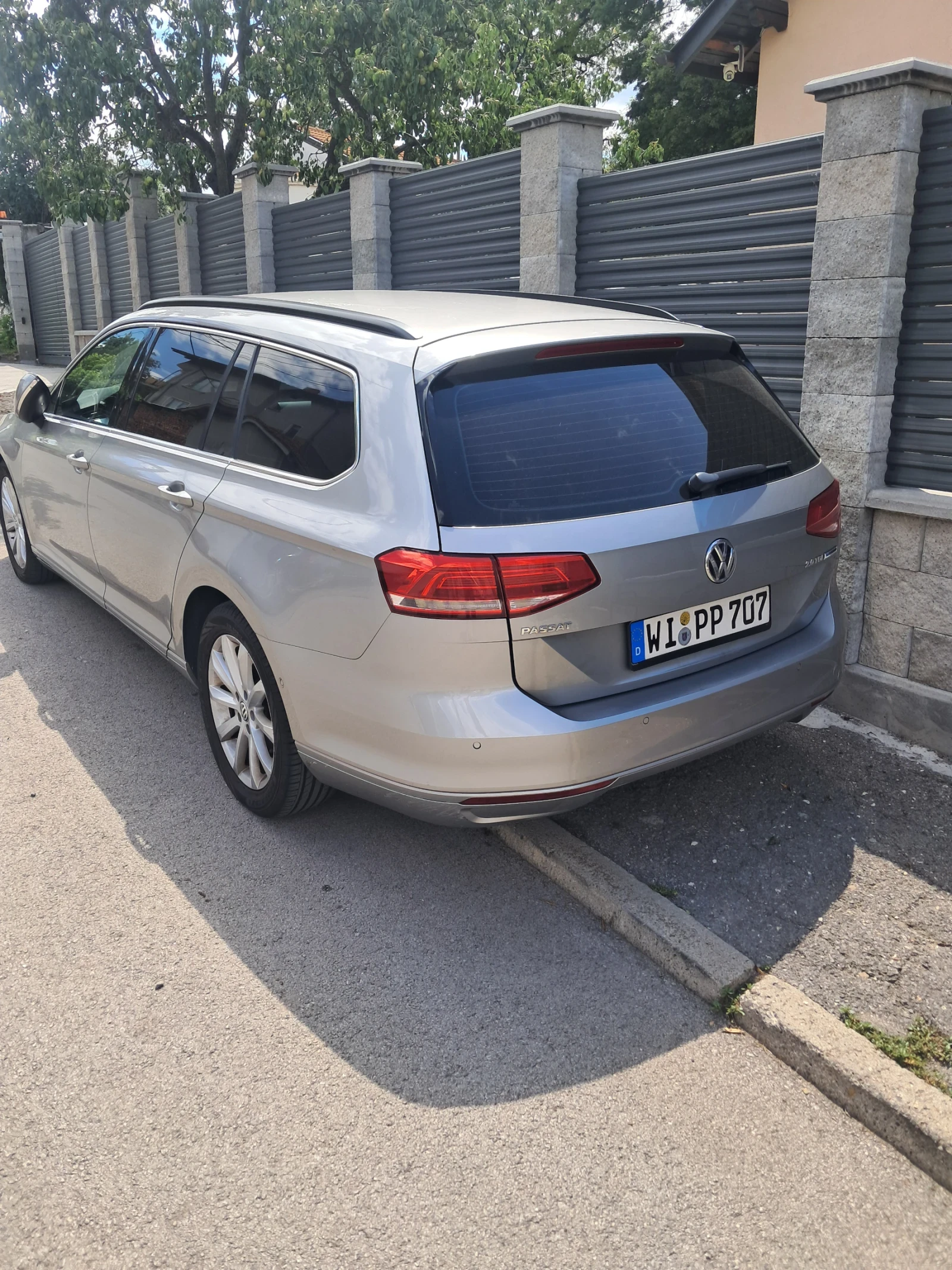 VW Passat, снимка 9 - Автомобили и джипове - 55163077
