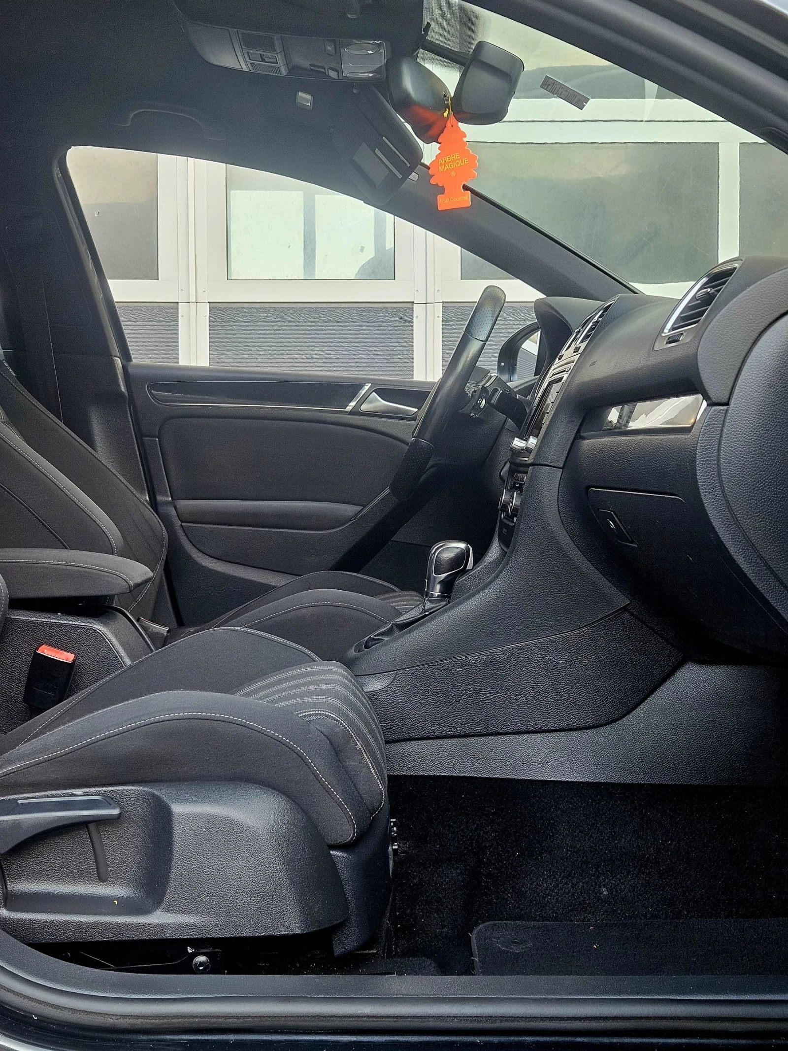 VW Golf 2.0TDI GTD Full Option , снимка 8 - Автомобили и джипове - 55163894