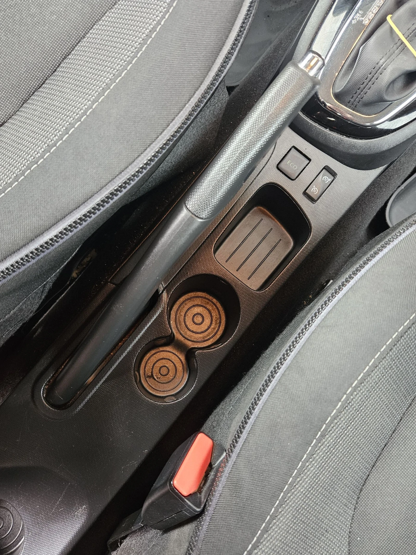 Renault Captur 1.5DCI Dynamique PACK Keyless LED NAVI автопилот, снимка 13 - Автомобили и джипове - 55163894
