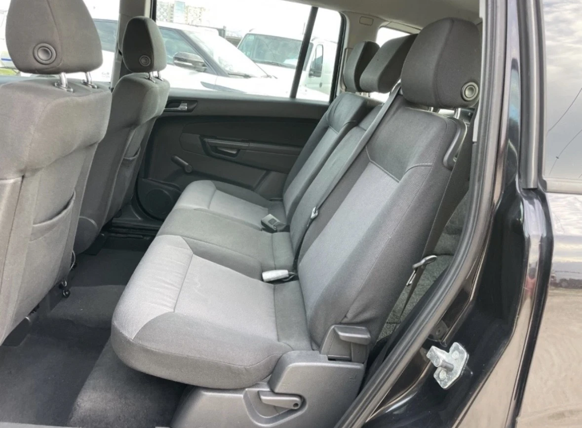 Opel Zafira 1.7CDTI/110кс/2008г, внос Италия , снимка 9 - Автомобили и джипове - 55308534