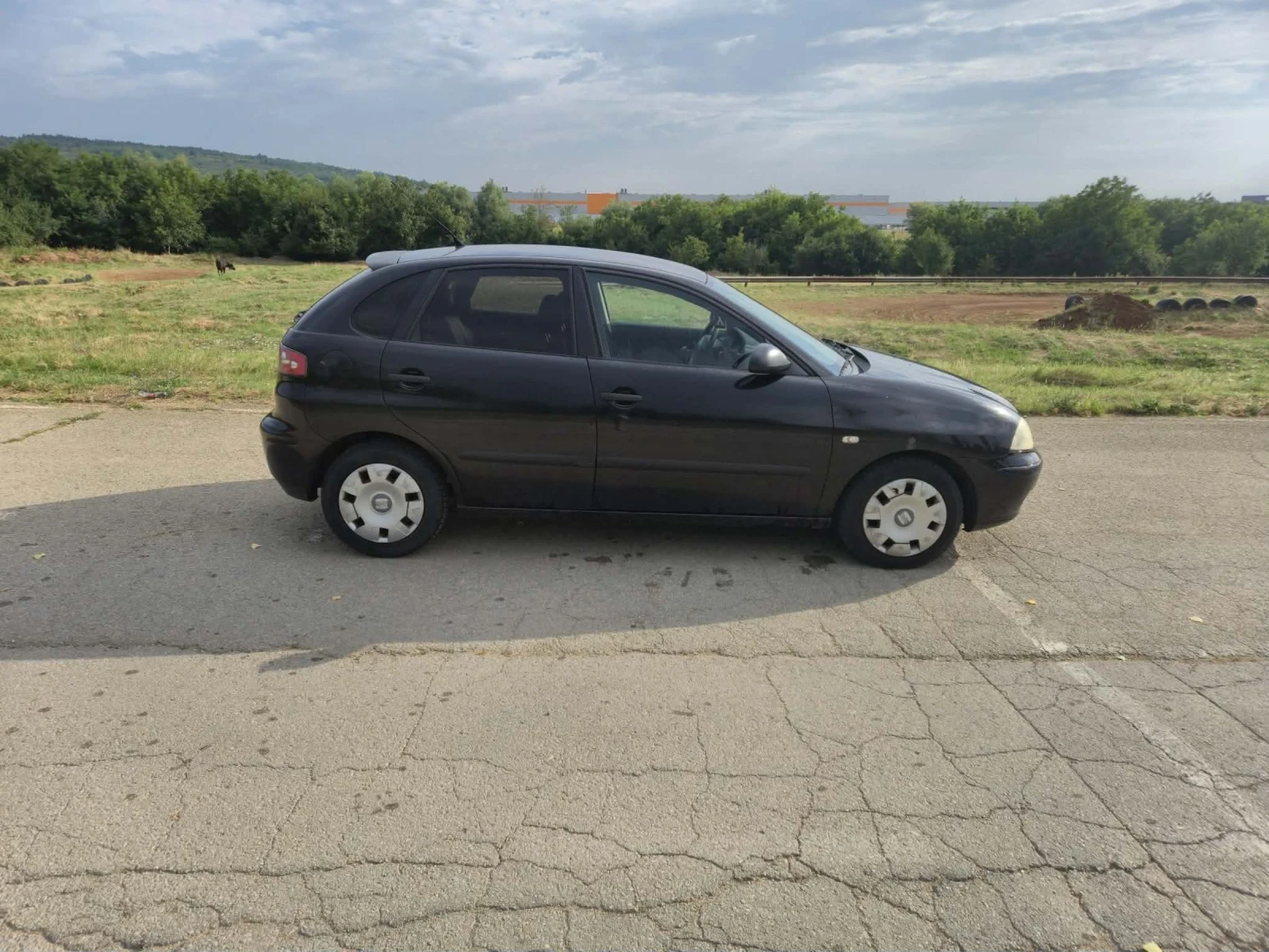 Seat Ibiza 1.2, снимка 5 - Автомобили и джипове - 55349839