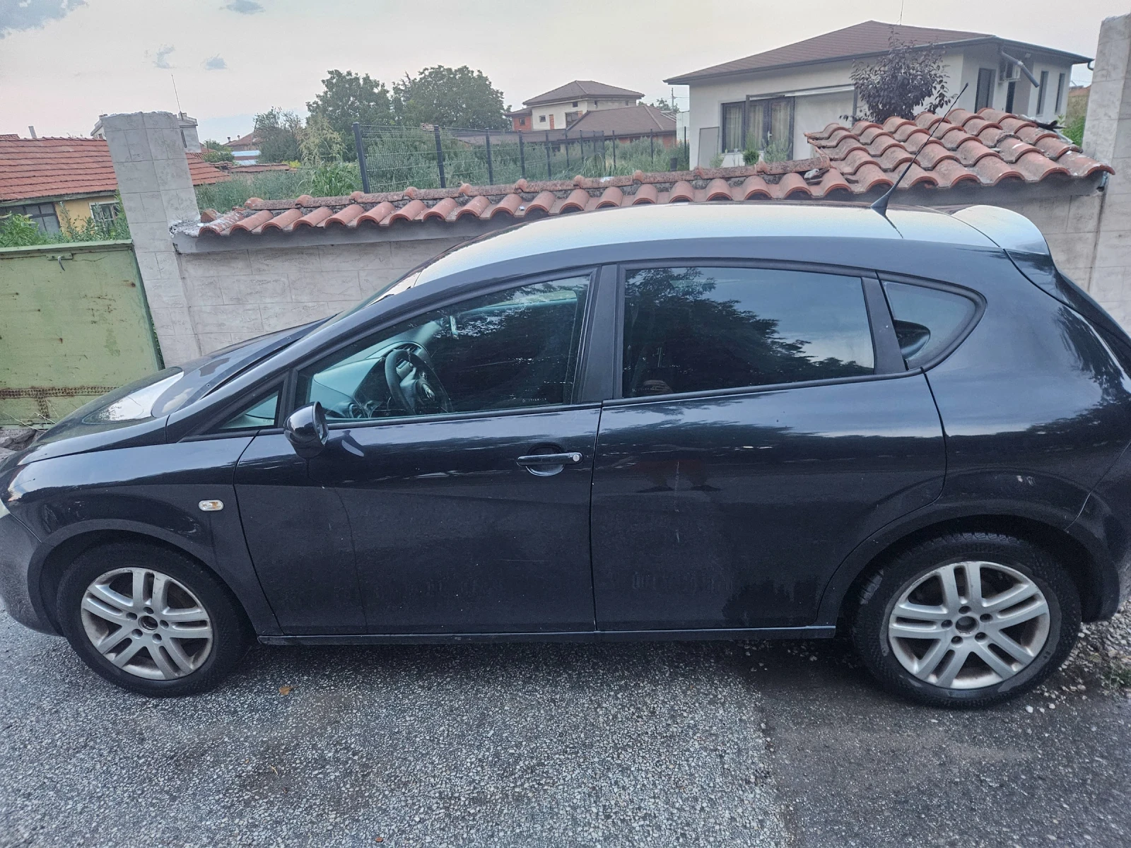 Seat Leon, снимка 7 - Автомобили и джипове - 55359386