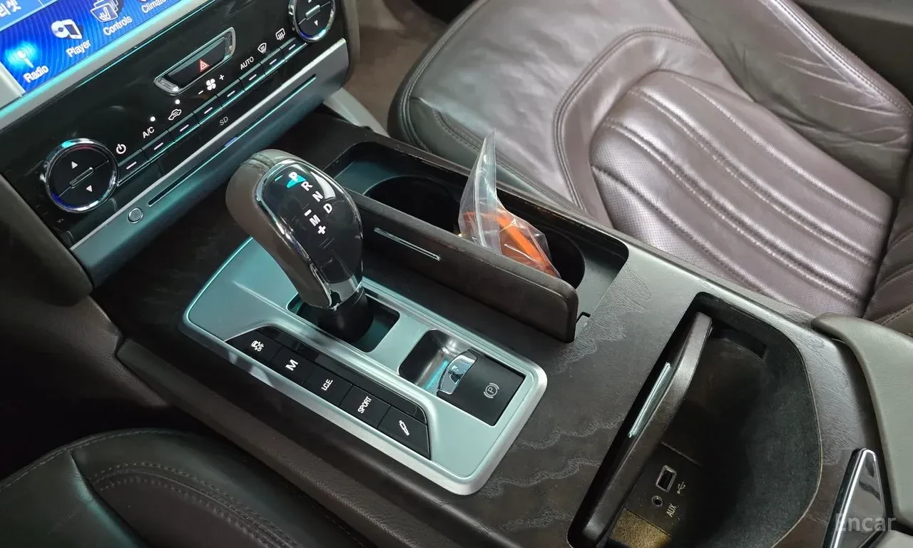Maserati Quattroporte S* Q4* ОБДУХВАНЕ* ПОДГРЕВ* КАМЕРА* КЕЙЛЕС* , снимка 10 - Автомобили и джипове - 55822597