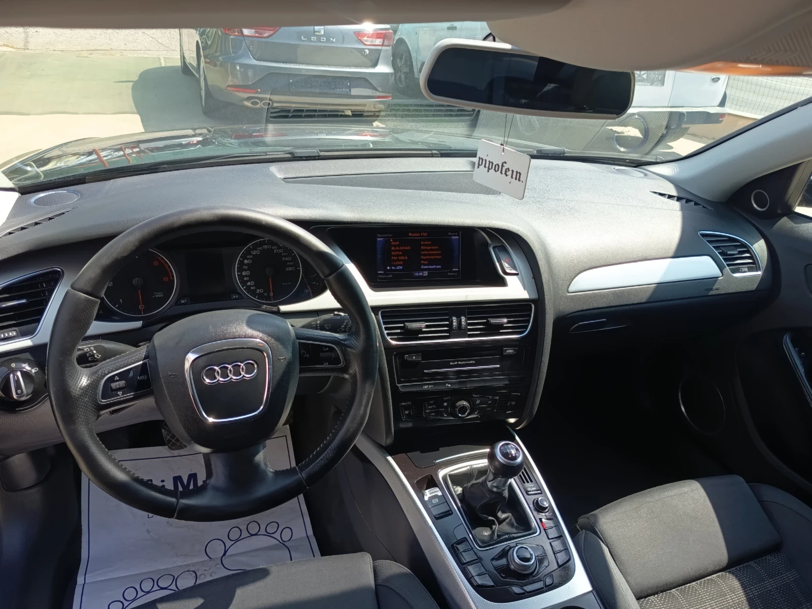 Audi A4 2.0tdi, снимка 11 - Автомобили и джипове - 55891696