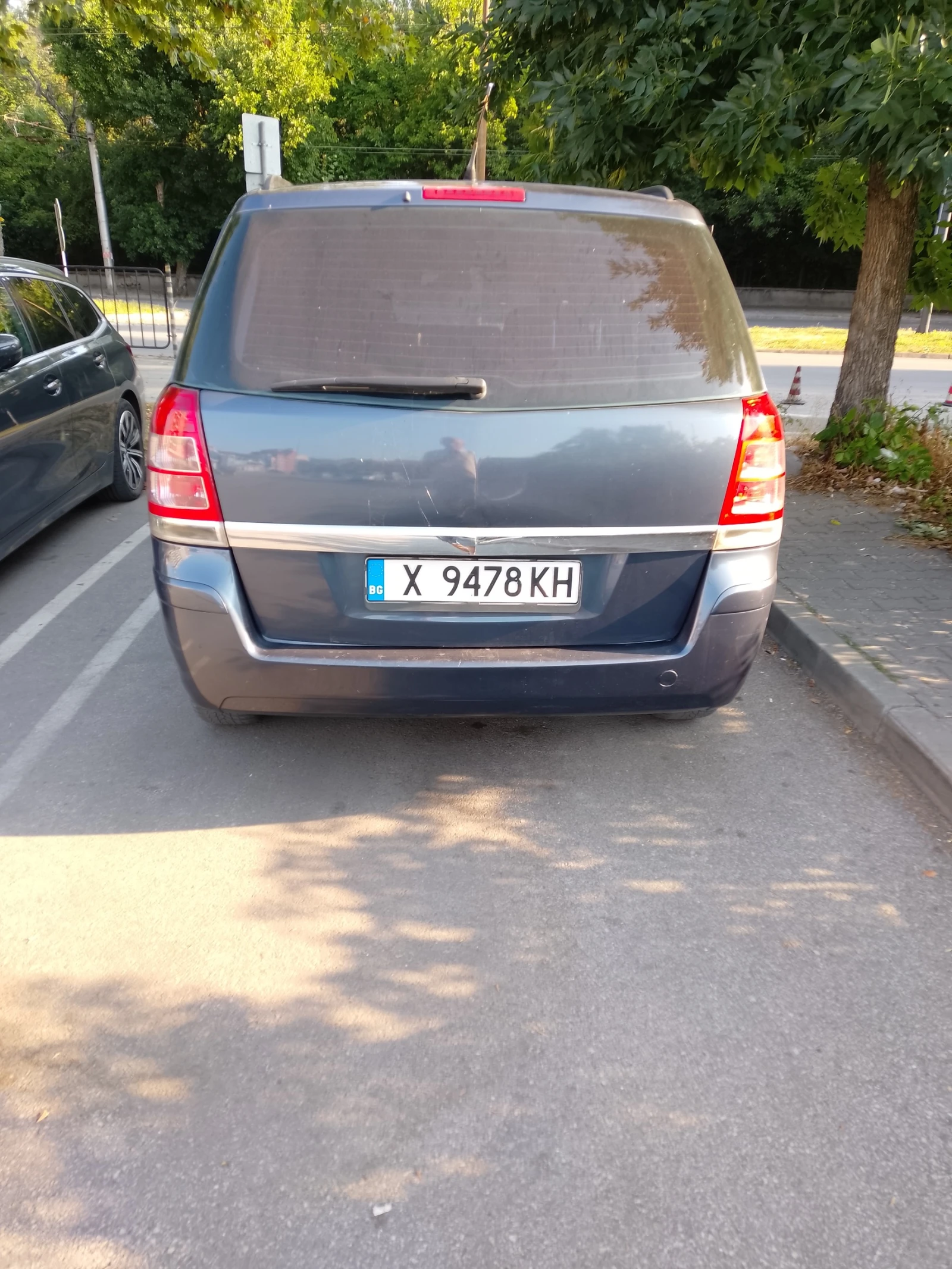 Opel Zafira, снимка 4 - Автомобили и джипове - 55929837