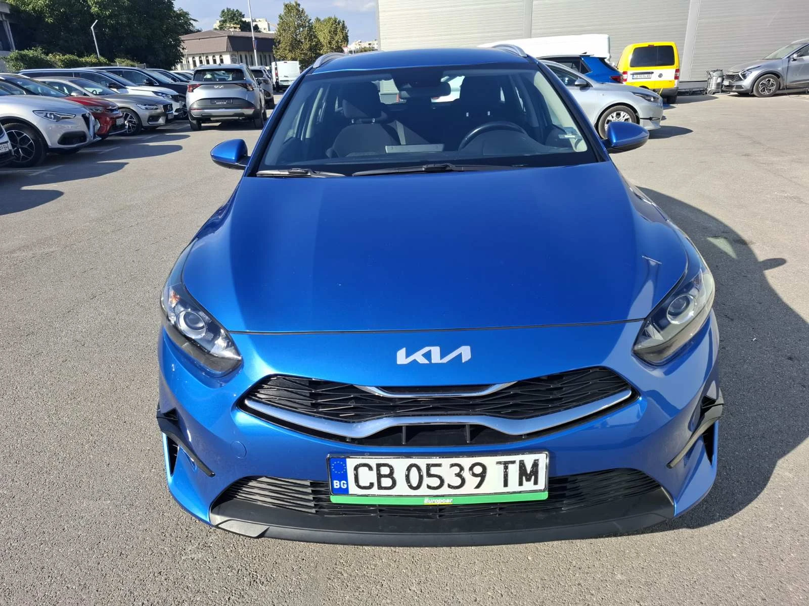 Kia Ceed 1.5 T-gdi Гаранция, снимка 2 - Автомобили и джипове - 56309176