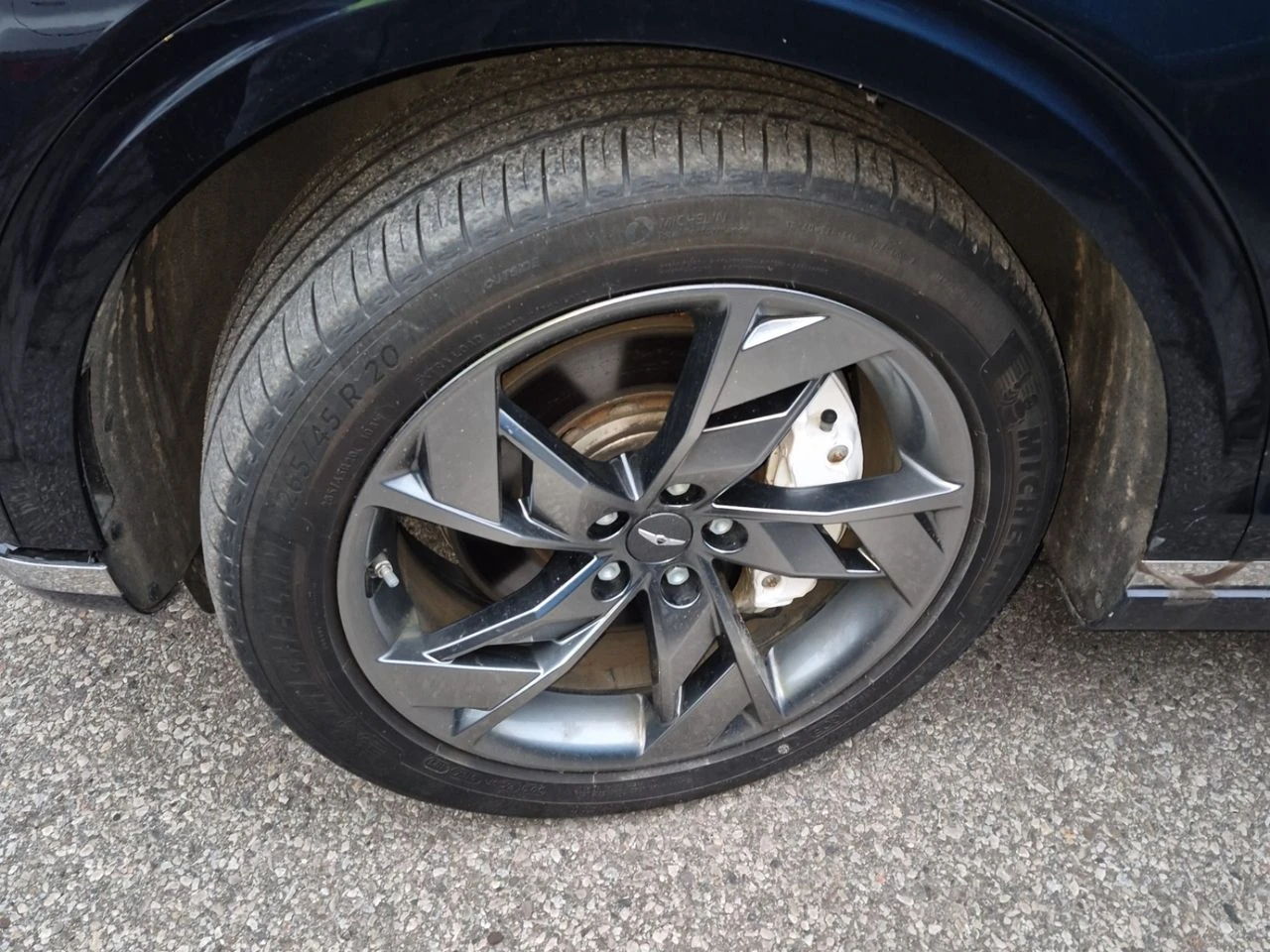 Genesis GV70 Awd Prestige, снимка 4 - Автомобили и джипове - 56590546