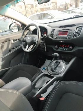 Kia Sportage 2.0 automatic.kamera 4* 4, снимка 11