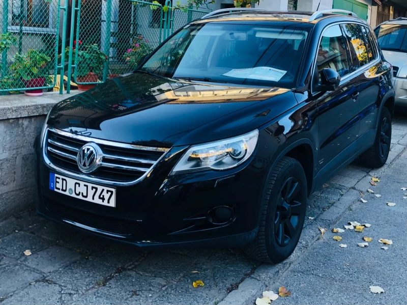 VW Tiguan 2.0TDI 4X4, снимка 3 - Автомобили и джипове - 48016581