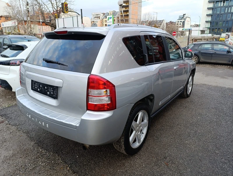 Jeep Compass 2.0d 4x4, снимка 5 - Автомобили и джипове - 48636312