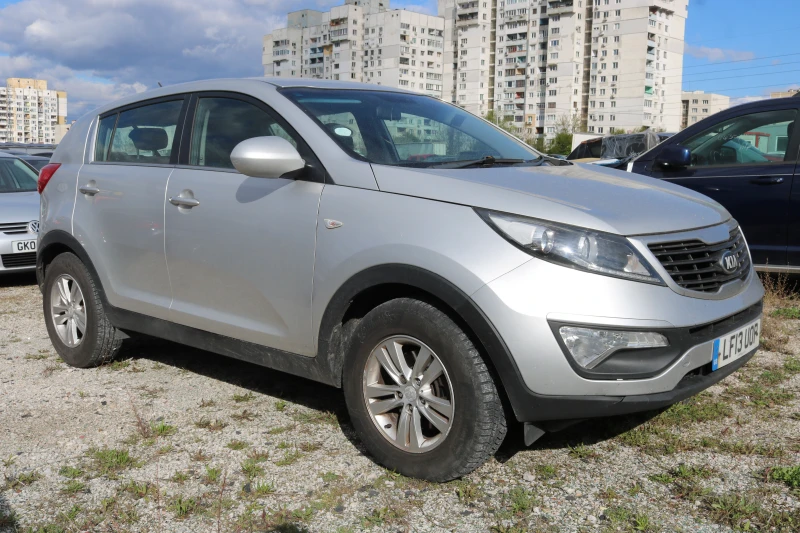 Kia Sportage 1.7 CRDI, снимка 3 - Автомобили и джипове - 49884172
