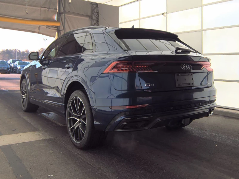 Audi Q8 Premium Plus, снимка 4 - Автомобили и джипове - 52394401
