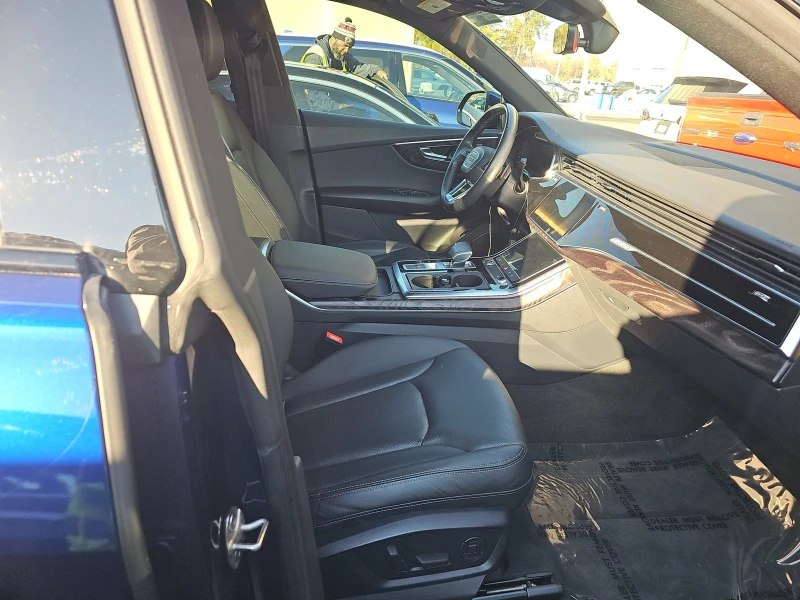 Audi Q8 Premium Plus, снимка 11 - Автомобили и джипове - 52394401