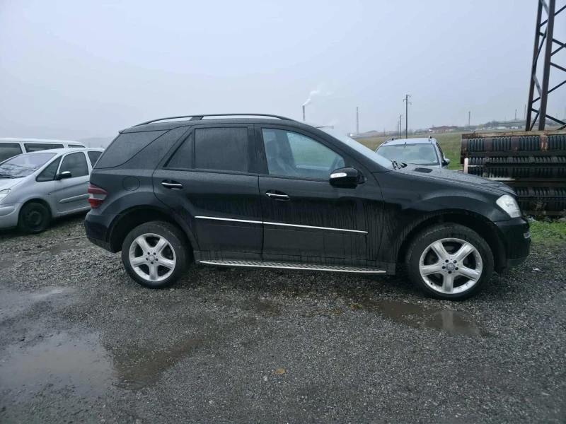 Mercedes-Benz ML 320, снимка 3 - Автомобили и джипове - 52416632