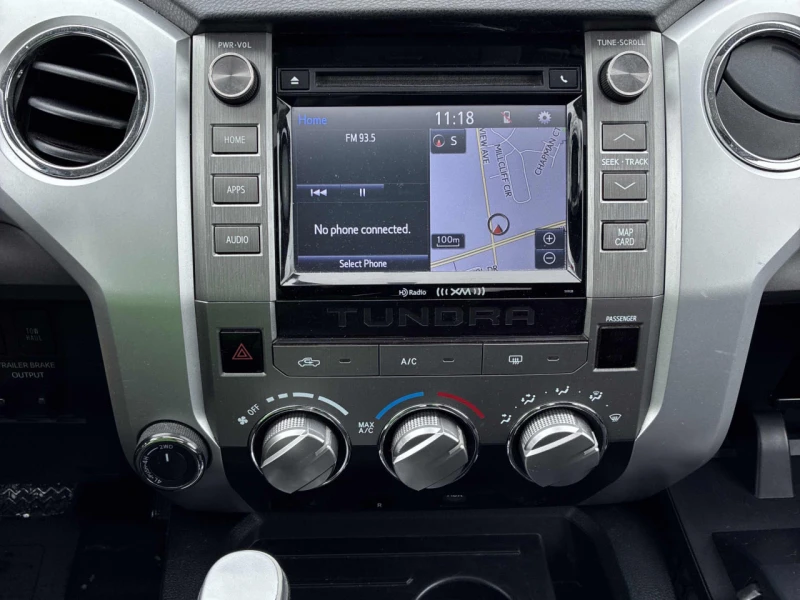 Toyota Tundra CARFAX* АВТОФИНАНСИРАНЕ* БЕЗ ПЪРВОНАЧАЛНА ВНОСКА* , снимка 9 - Автомобили и джипове - 52820384