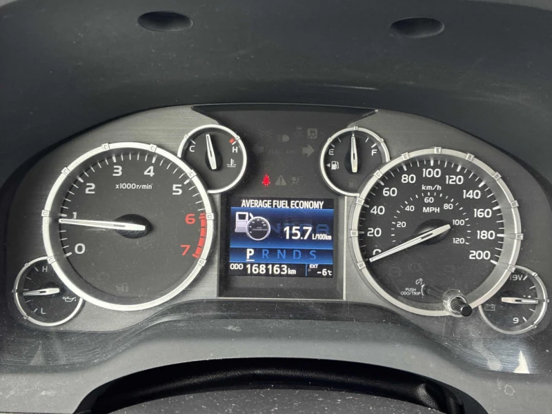 Toyota Tundra CARFAX* АВТОФИНАНСИРАНЕ* БЕЗ ПЪРВОНАЧАЛНА ВНОСКА* , снимка 7 - Автомобили и джипове - 52820384