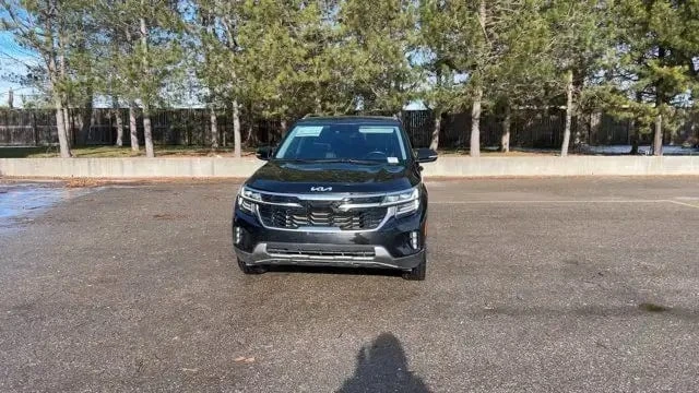 Kia Seltos * EX | Sunroof | Remote Start | Leather Seats |  - изображение 3