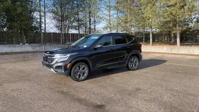 Kia Seltos * EX | Sunroof | Remote Start | Leather Seats |  - изображение 4