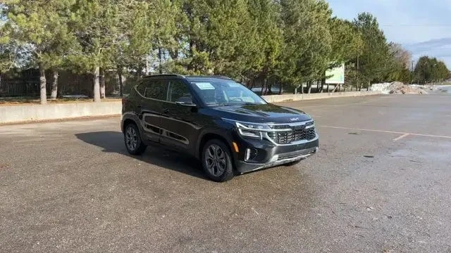 Kia Seltos * EX | Sunroof | Remote Start | Leather Seats |  - изображение 2