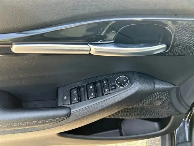 Kia Seltos * EX | Sunroof | Remote Start | Leather Seats |  | Mobile.bg � ����������� 12