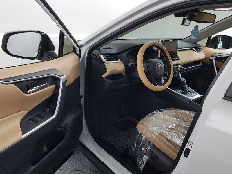 Toyota Rav4 2.5 2WD Hybrid XLE| 219к.с.| ВКЛ.ТЕХНОТЕСТ, снимка 10 - Автомобили и джипове - 55119788