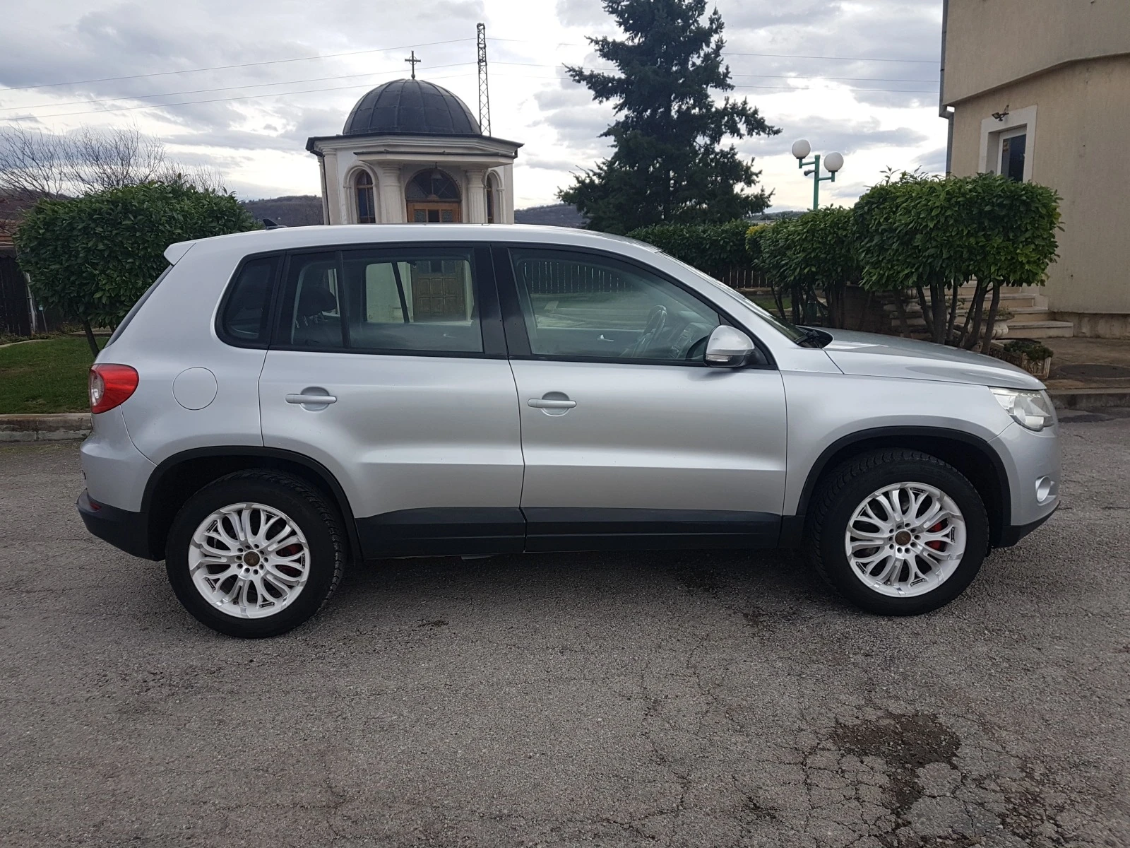 VW Tiguan 2.0 TDI 140кс 4×4 - изображение 4