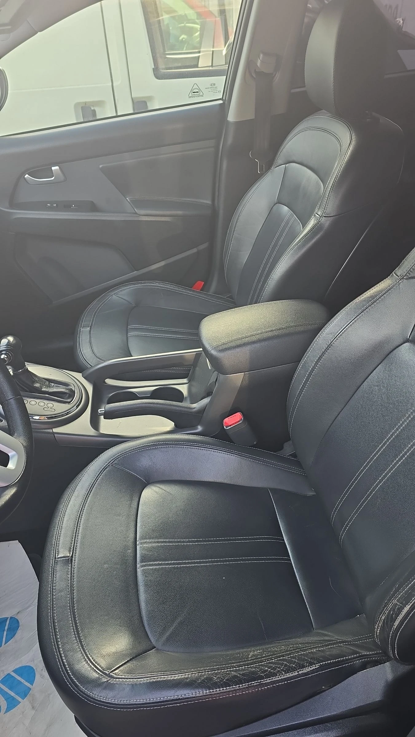 Kia Sportage Pano. 2.0 4WD ����.������.Led | Mobile.bg � ����������� 15