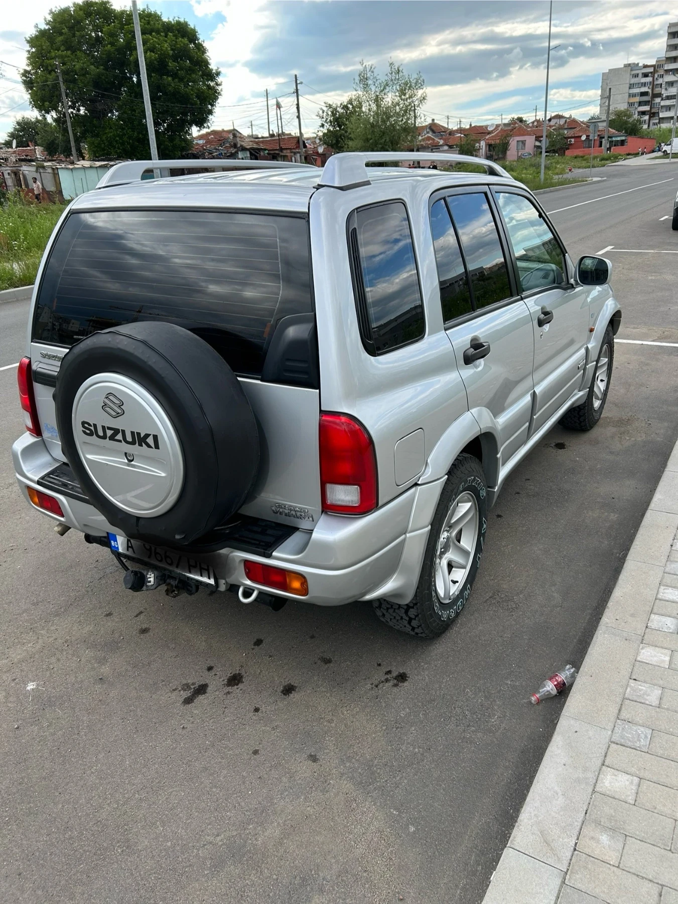 Suzuki Grand vitara 2000i. 128кс 113000километра - изображение 4