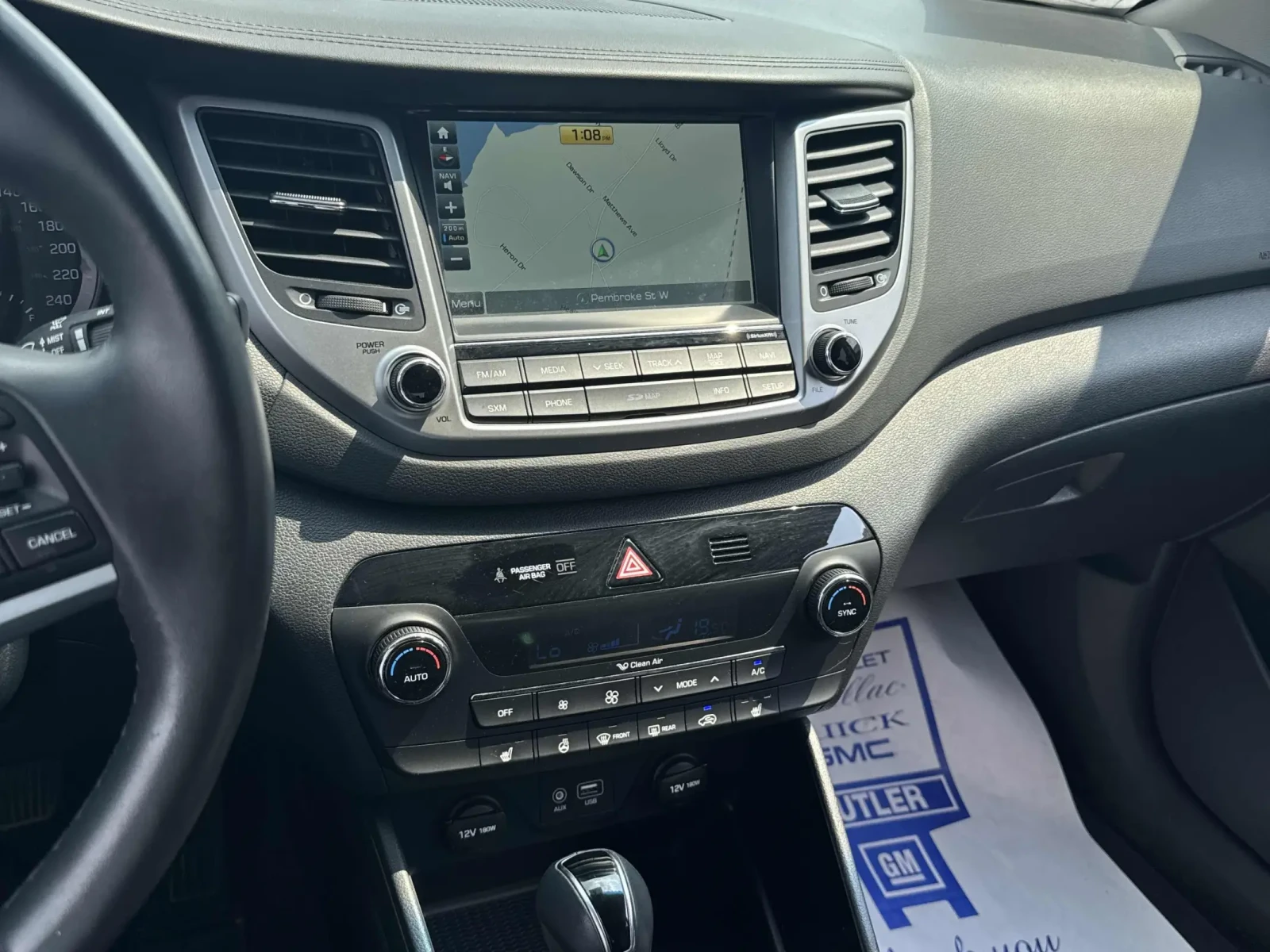 Hyundai Tucson Limited* CARFAX* ОПЦИЯ ЗА ФИНАНСИРАНЕ*  - изображение 10