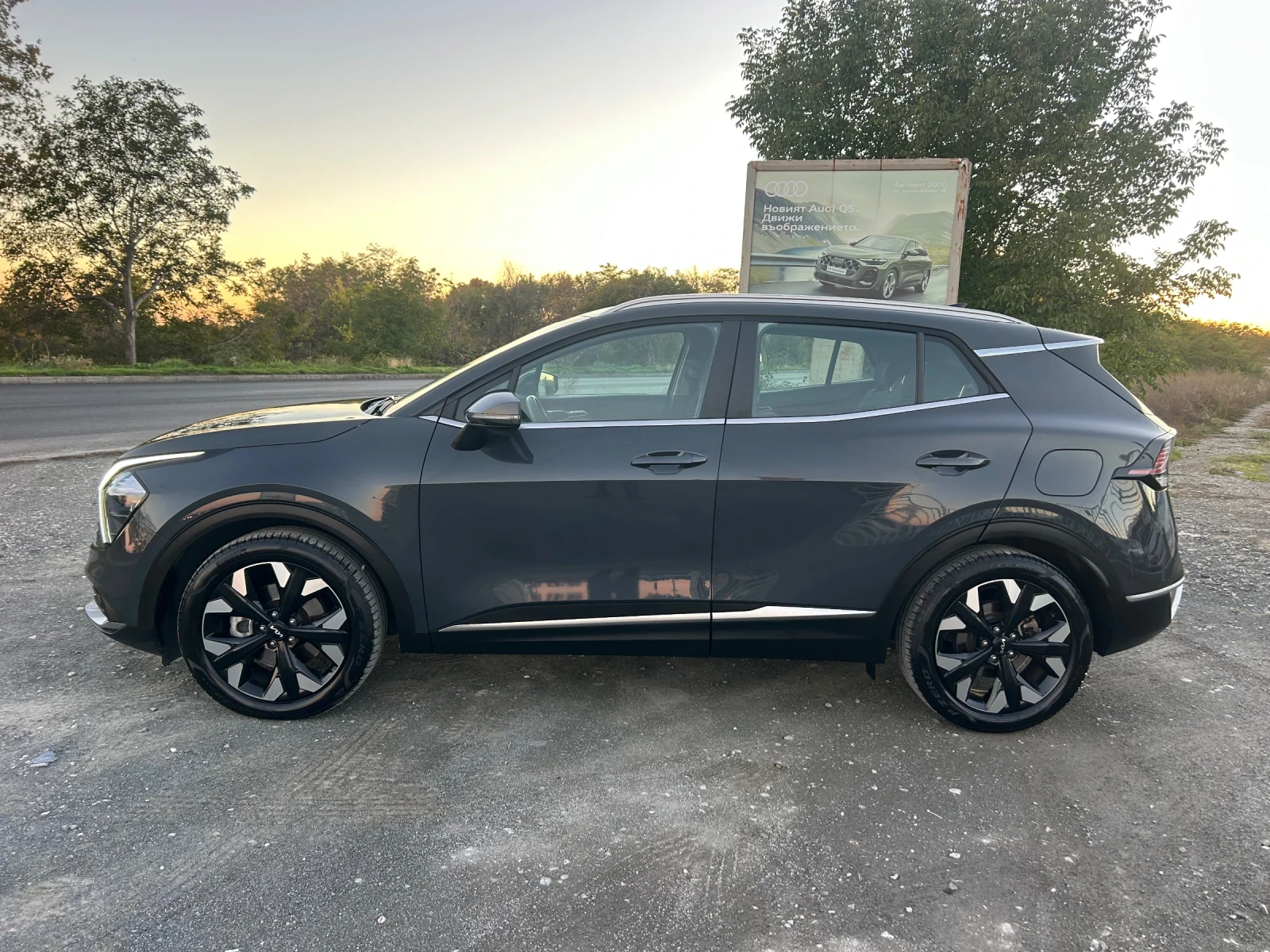 Kia Sportage 1.6 PHEV / 4X4 /  /  /  6F+  | Mobile.bg   8