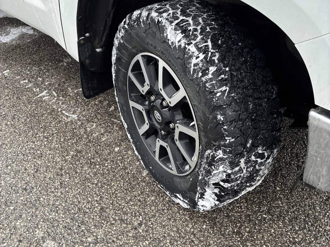 Toyota Tundra CARFAX* АВТОФИНАНСИРАНЕ* БЕЗ ПЪРВОНАЧАЛНА ВНОСКА*  - изображение 8