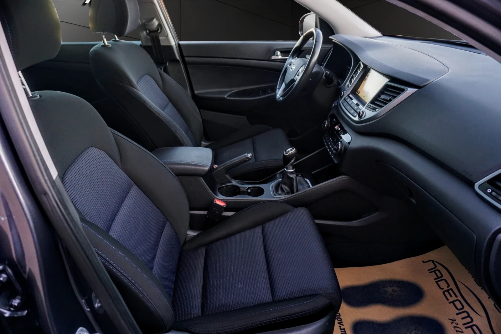 Hyundai Tucson 2.0CRDI 4WD LOCK PANORAMIC HDC | Mobile.bg � ����������� 14