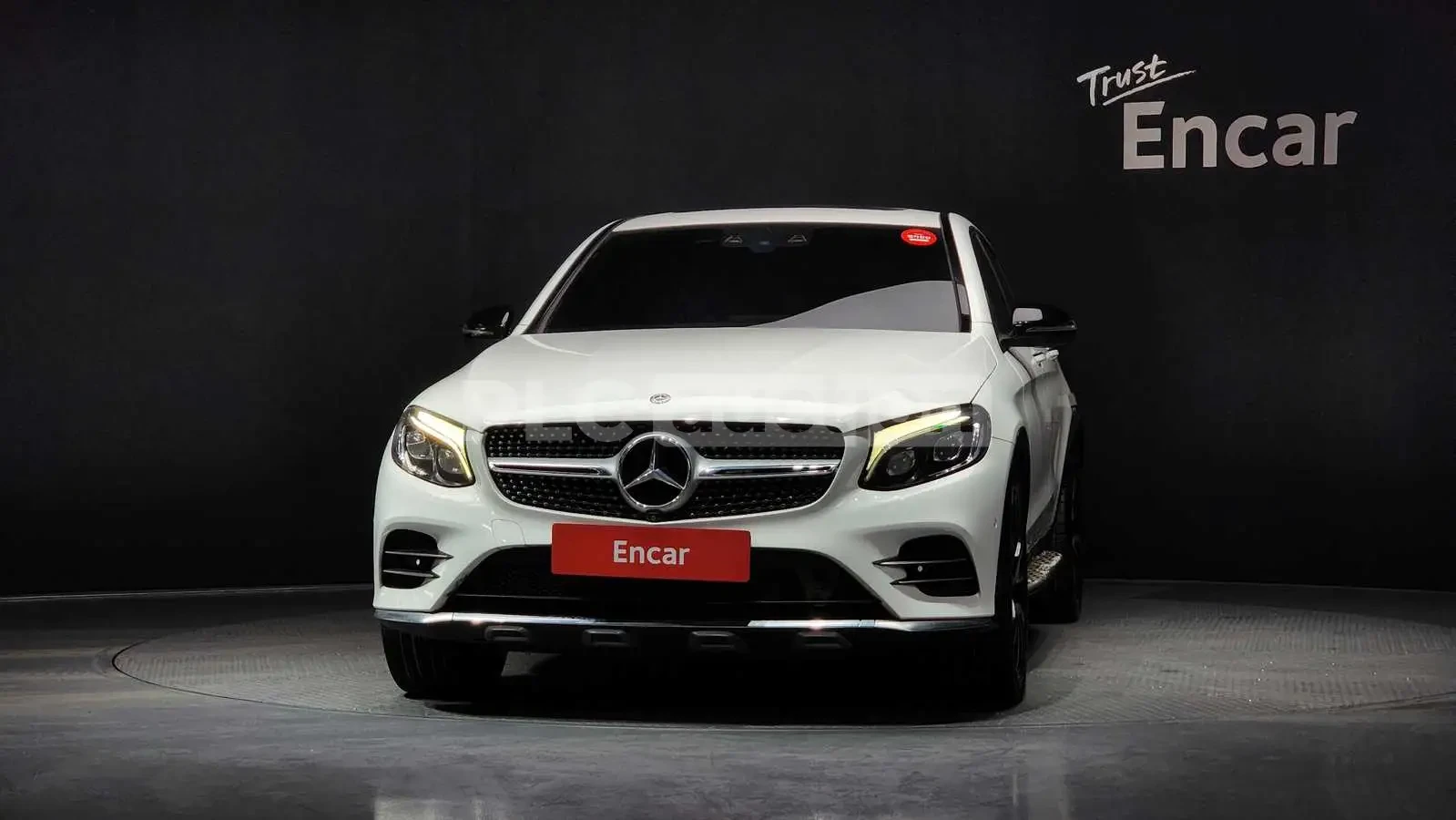 Mercedes-Benz GLC 43 AMG 9G* ALCANTARA* BURMASTER* DIAMOND* КРАЙНА ЦЕНА, снимка 2 - Автомобили и джипове - 53966230