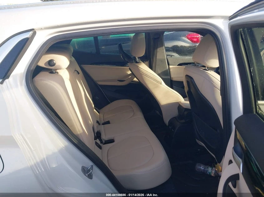 BMW X2 2l xDrive28I, снимка 8 - Автомобили и джипове - 53969418