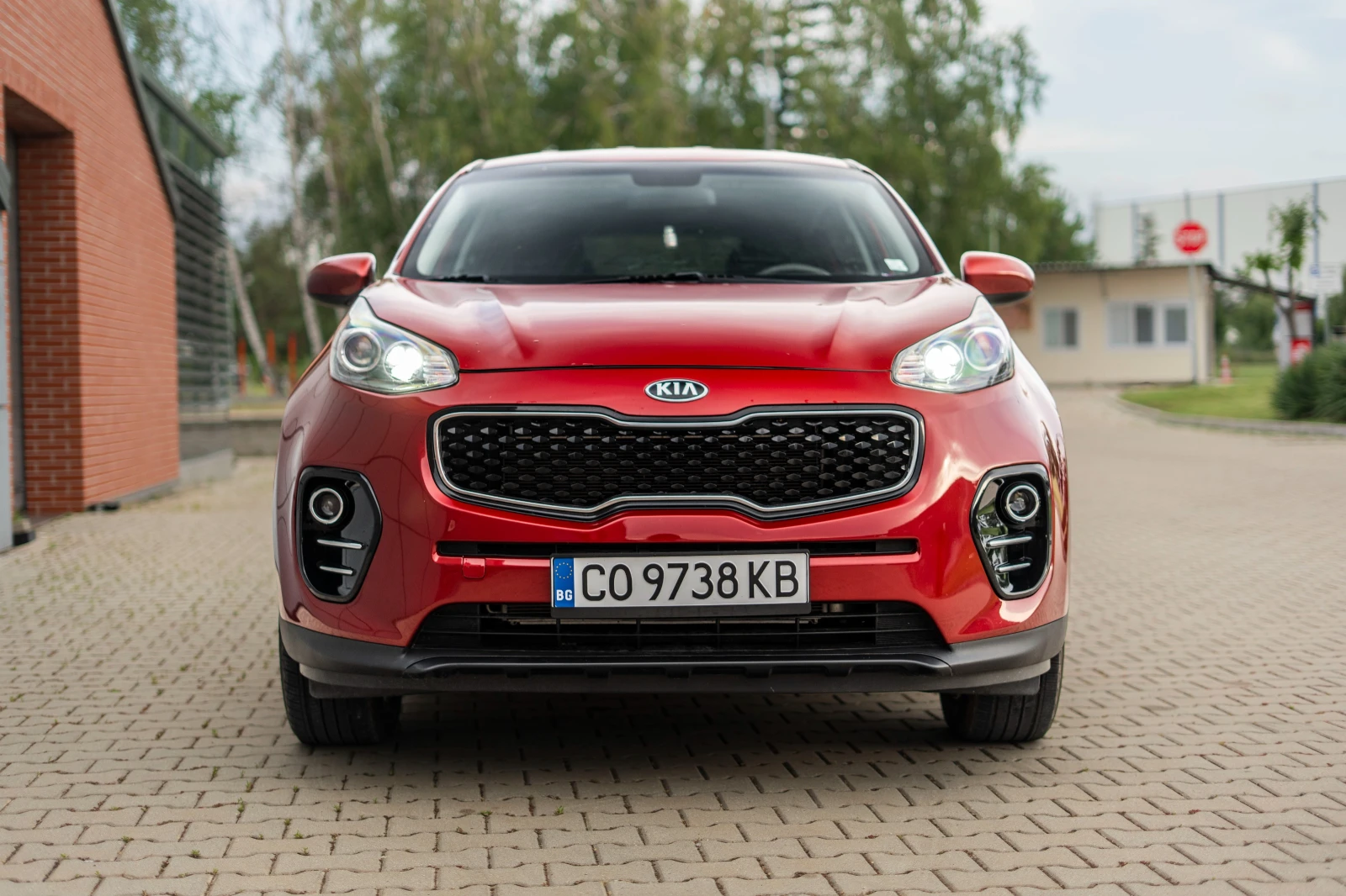 Kia Sportage 2.4 GDI, снимка 2 - Автомобили и джипове - 55339878