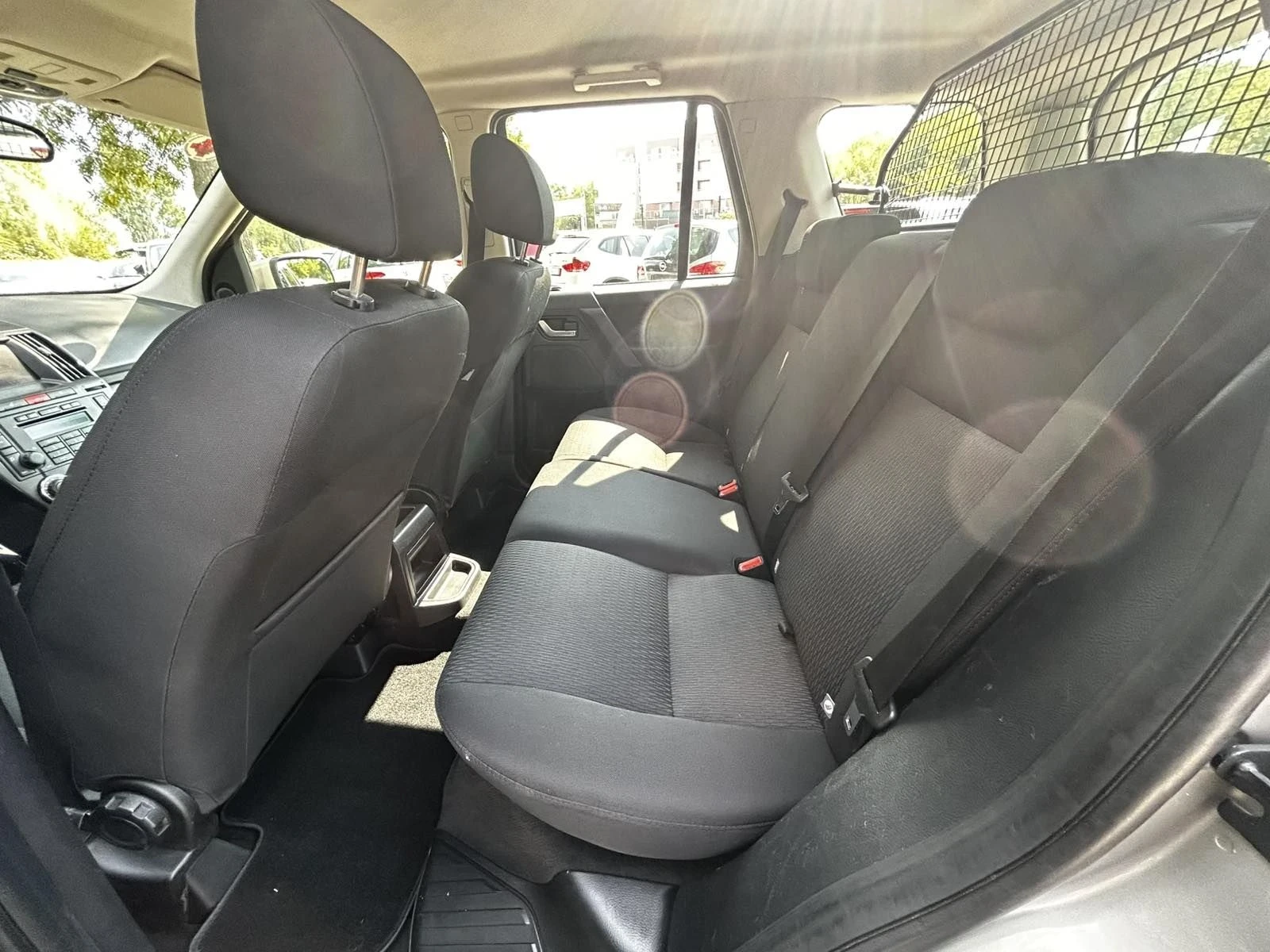 Land Rover Freelander, снимка 13 - Автомобили и джипове - 55656591