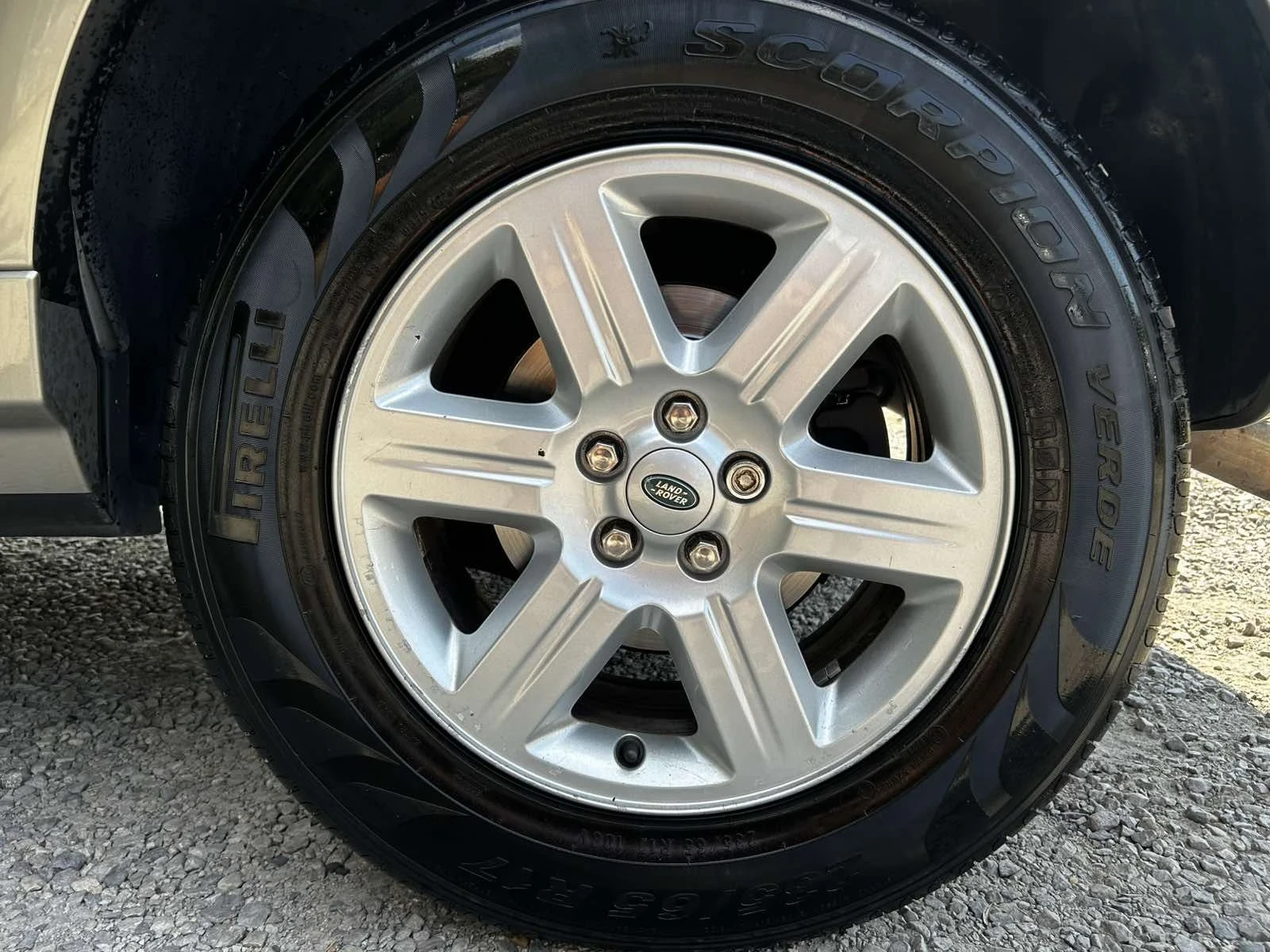 Land Rover Freelander, снимка 17 - Автомобили и джипове - 55656591