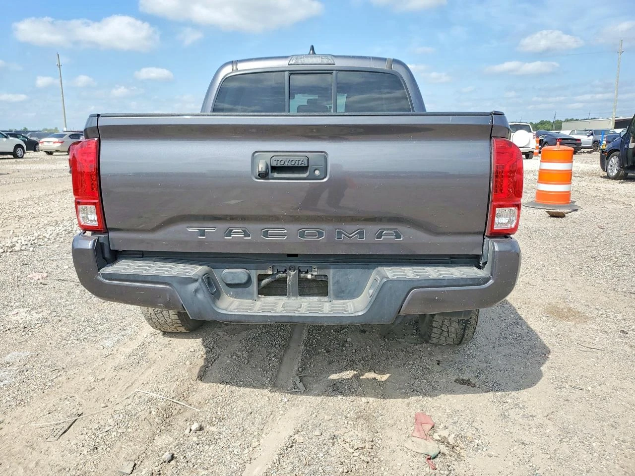 Toyota Tacoma Sr, снимка 6 - Автомобили и джипове - 55878220