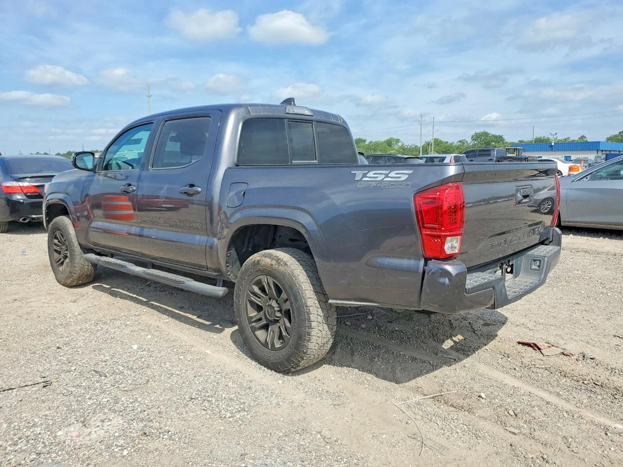 Toyota Tacoma Sr, снимка 2 - Автомобили и джипове - 55878220