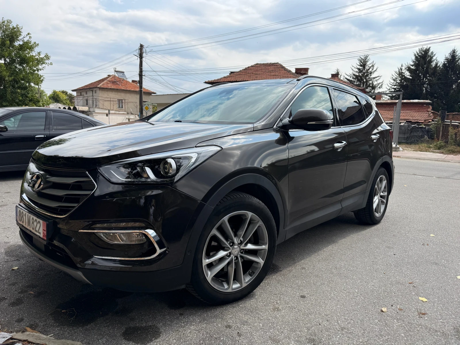Hyundai Santa fe 2.2 CRdi , 4WD , 360 camera  , всички екстри , , снимка 2 - Автомобили и джипове - 56162116