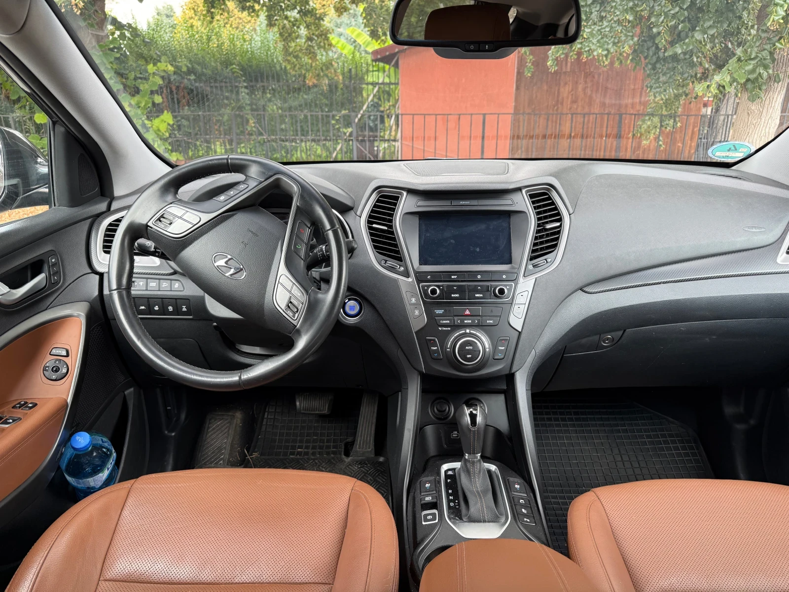 Hyundai Santa fe 2.2 CRdi , 4WD , 360 camera  , всички екстри , , снимка 9 - Автомобили и джипове - 56162116