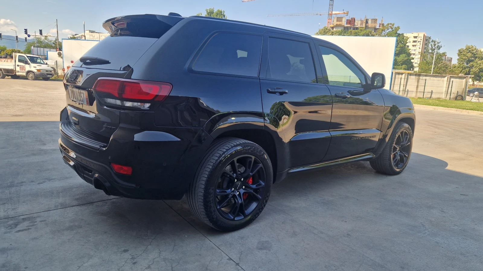 Jeep Grand cherokee 6.4 SRT, снимка 9 - Автомобили и джипове - 56227453