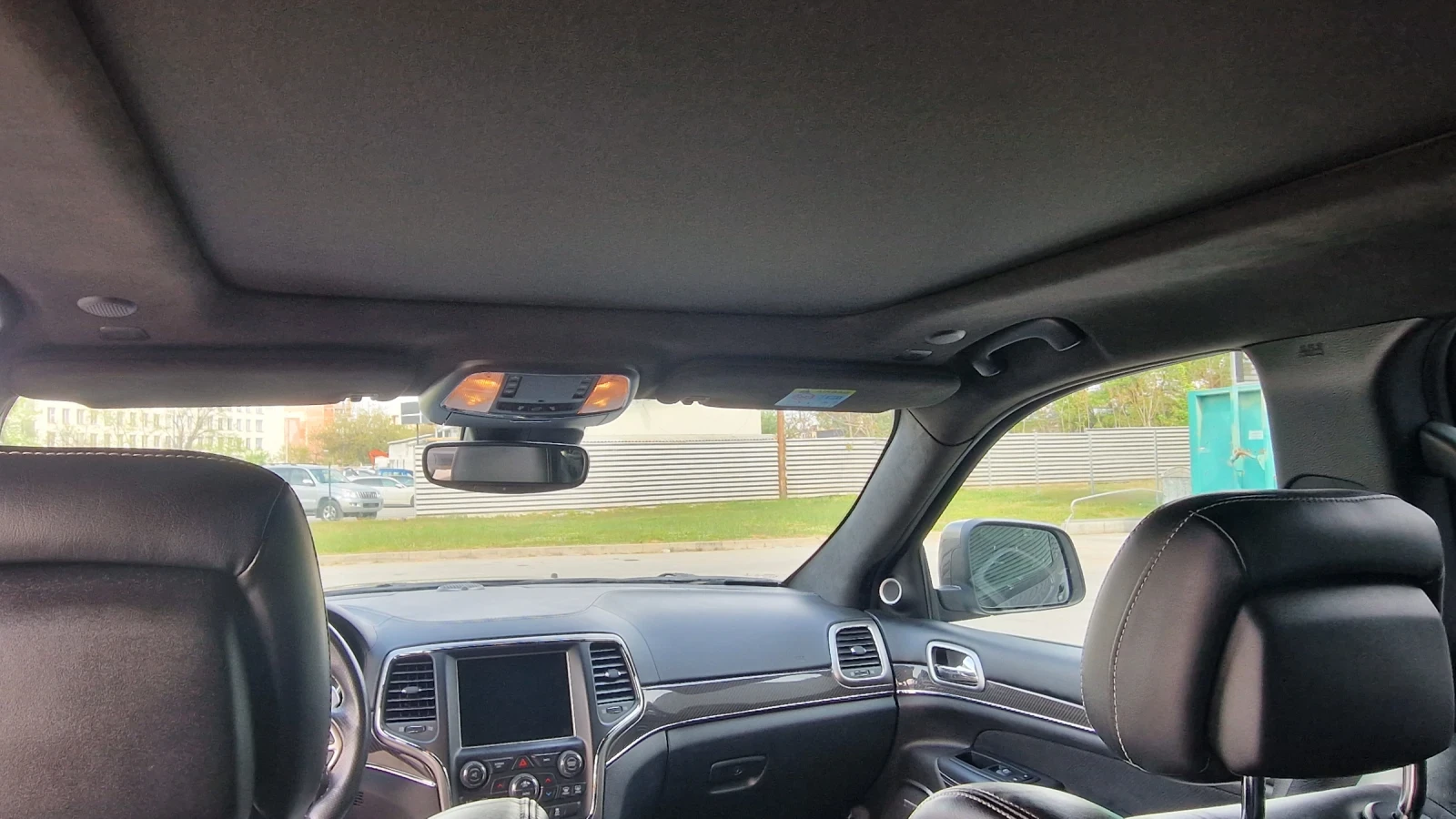 Jeep Grand cherokee 6.4 SRT, снимка 17 - Автомобили и джипове - 56227453