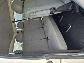 VW Caravelle 2.5TDI Long Климатик 7+ 1 , снимка 12