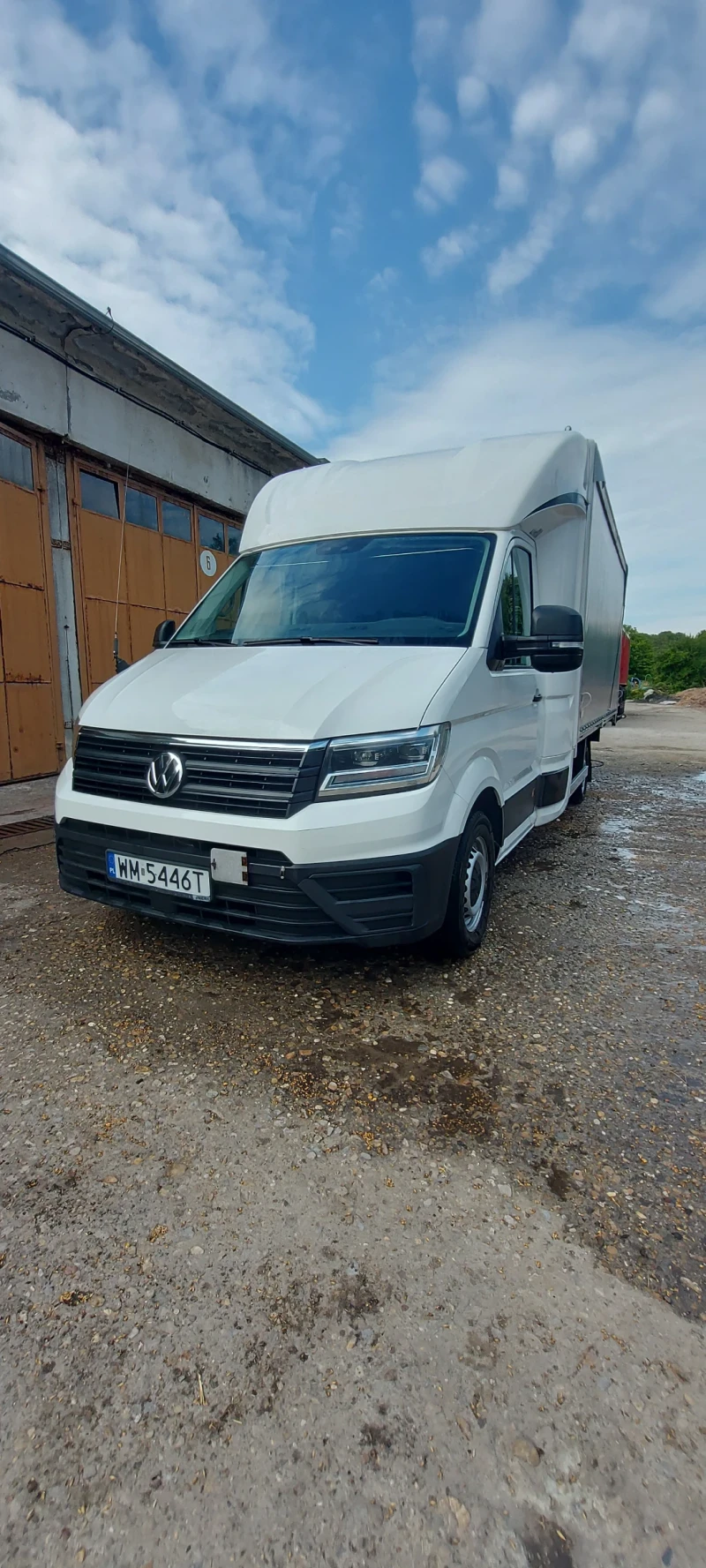 VW Crafter 10 палетен, снимка 4 - Бусове и автобуси - 47428449